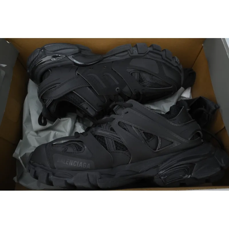 Balenciaga Track Clear Sole Black 647741W3BM21000