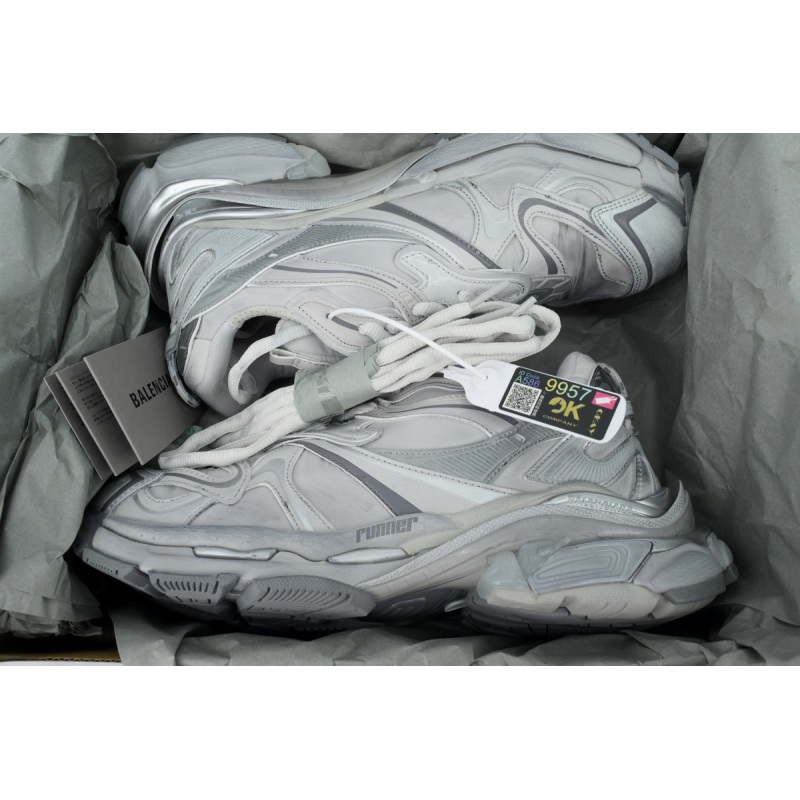 Balenciaga Runner 2.0 Grey Silver 779064 WRNNY 1180