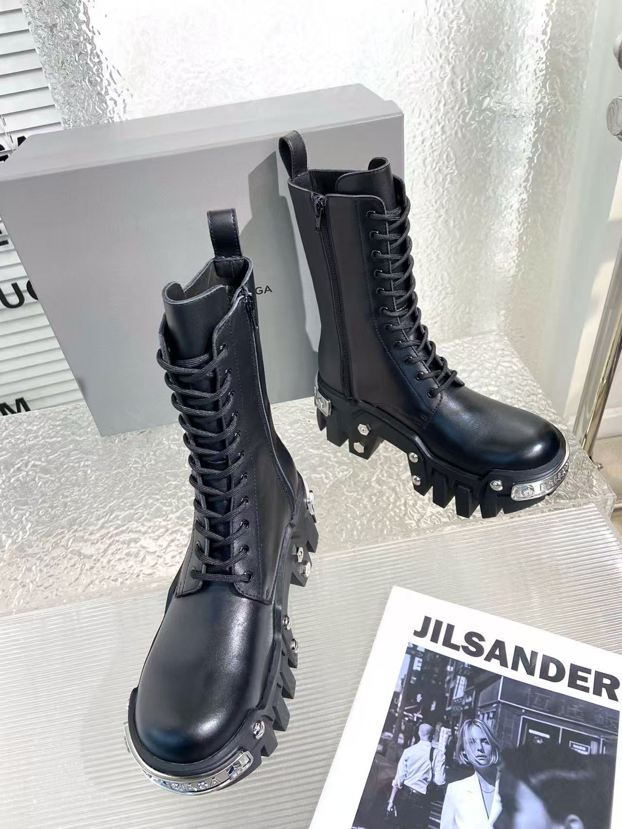 Balenciaga Bulldozer Platform Boots Black 1081