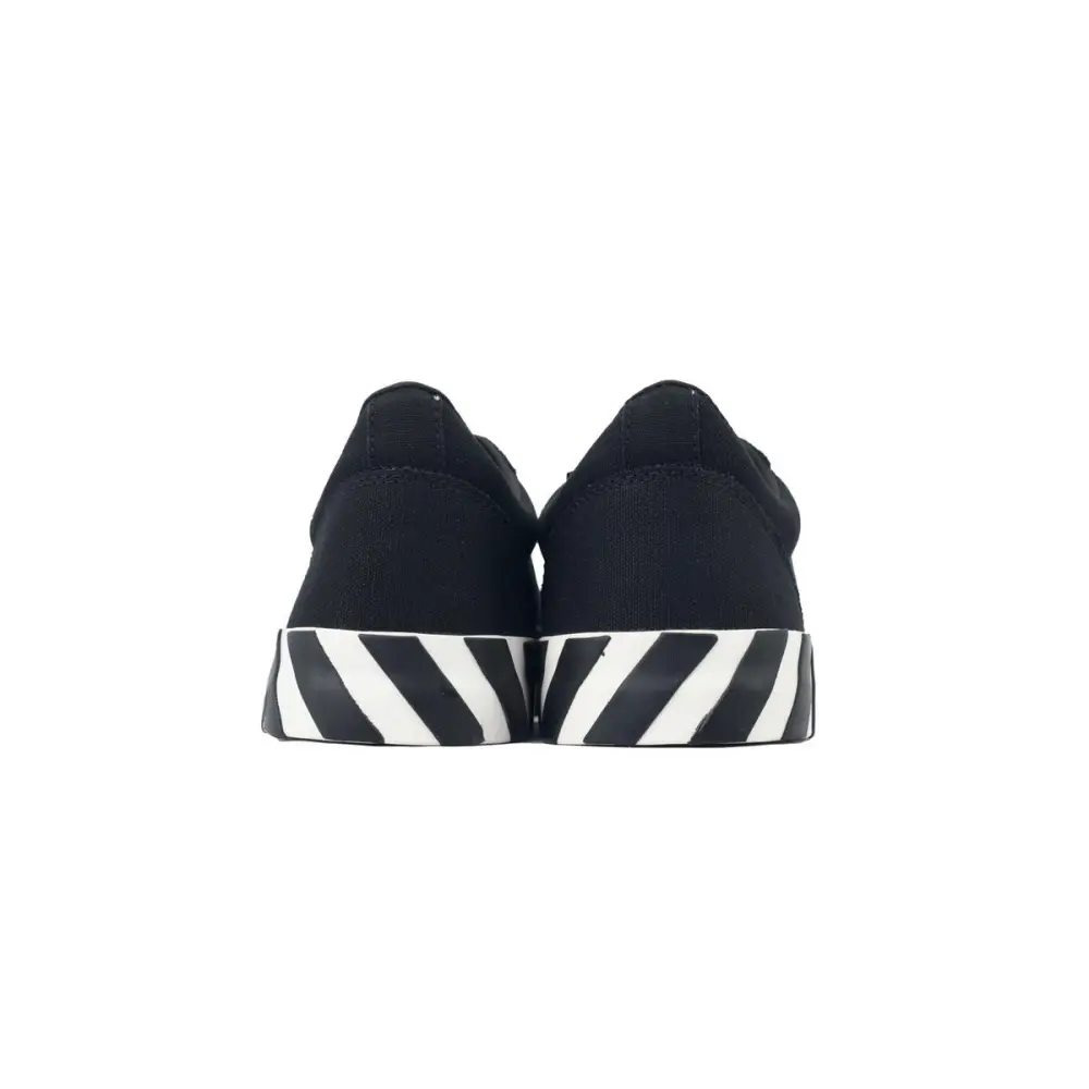 PK God Batch Off-White Vulc Low Black OWIA272C99FAB0011001