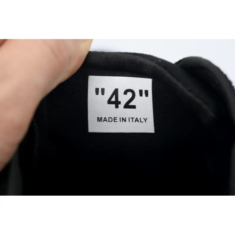 PK God Batch Off-White Vulc Low Black OWIA272C99FAB0011001