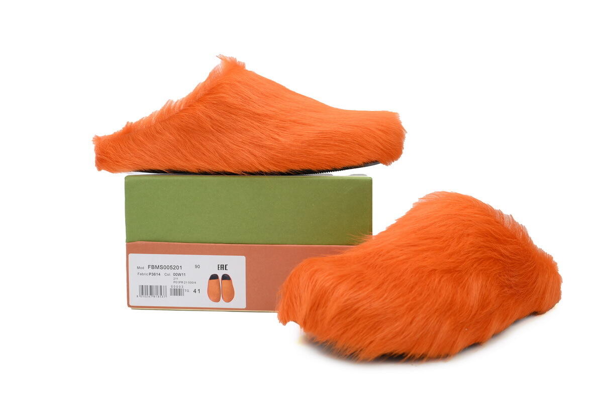  Marni Long-hair Calfskin Fussbett Sabot Orange