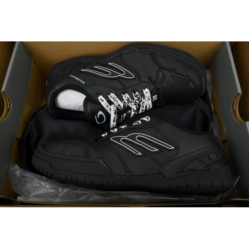 Balenciaga HAMPTONS WORN-OUT Black 841765 WCURB 9141