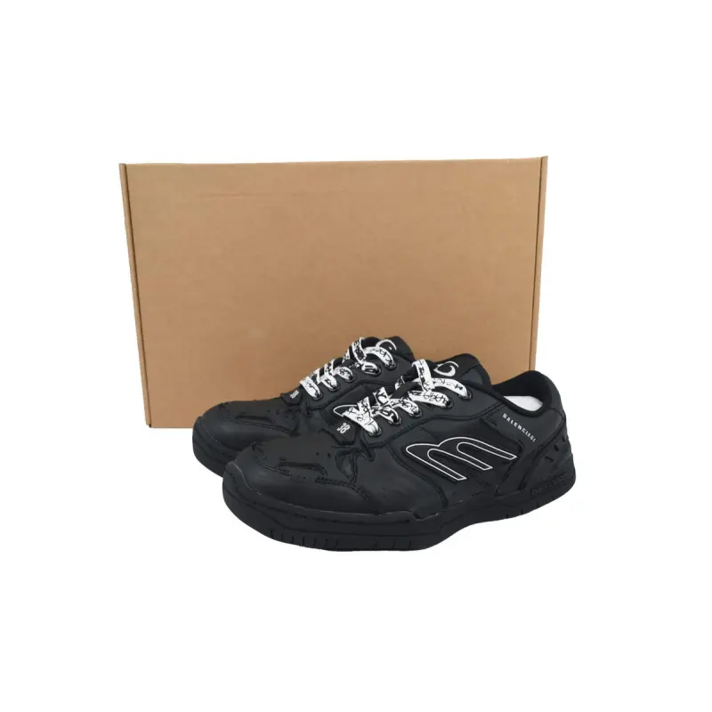 Balenciaga HAMPTONS WORN-OUT Black 841765 WCURB 9141