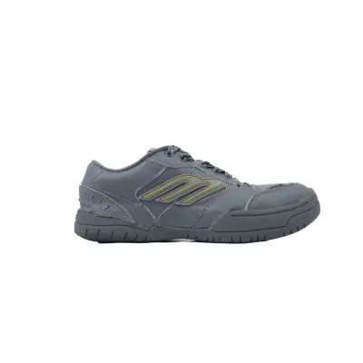 Balenciaga HAMPTONS WORN-OUT Grey 841765 WCURB 9141 02