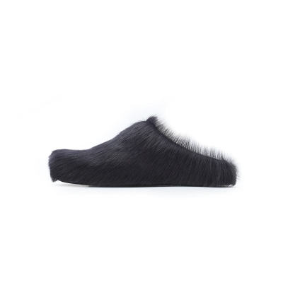 Marni Long-hair Calfskin Fussbett Sabot Black SBMR000600P412200N99 01