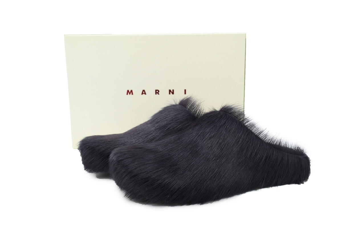Marni Long-hair Calfskin Fussbett Sabot Black SBMR000600P412200N99