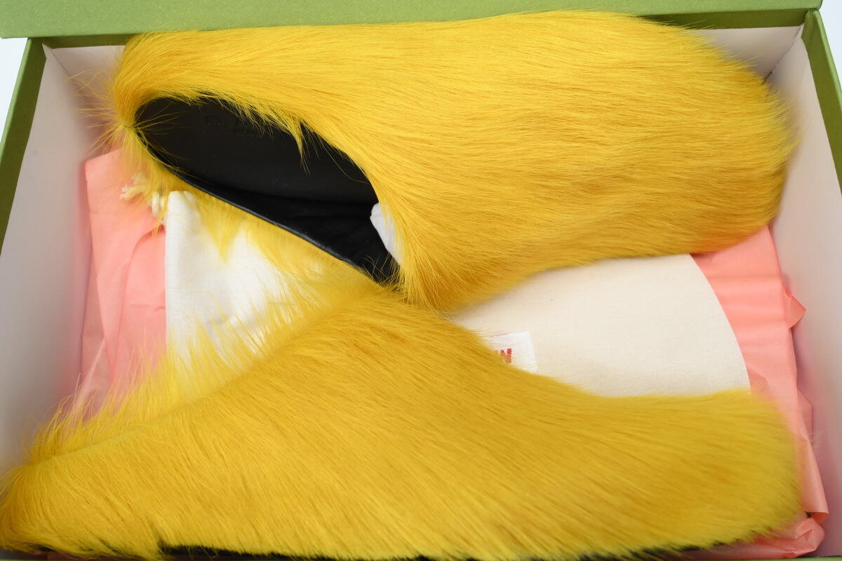 Marni Long-hair Calfskin Fussbett Sabot Yellow SBMR000600P4122Z0565