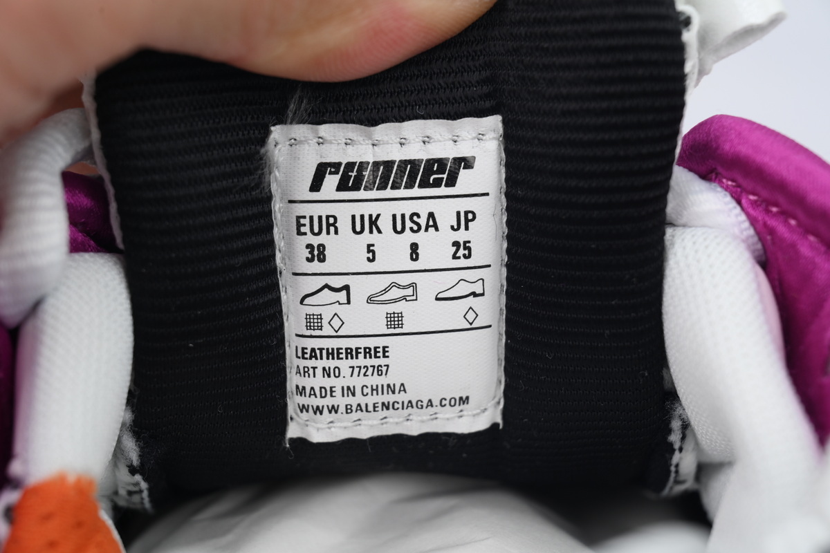 Balenciaga Runner Sneaker Color Orange Powder 772767 W3RBW 9168