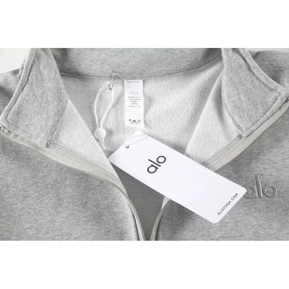 Alo Yoga Accolade 1/4 Zip Pullover Grey