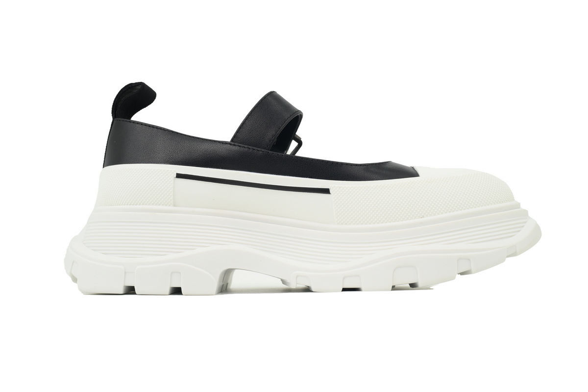 Alexander McQueen Women's Tread Slick Mary Jane In Black