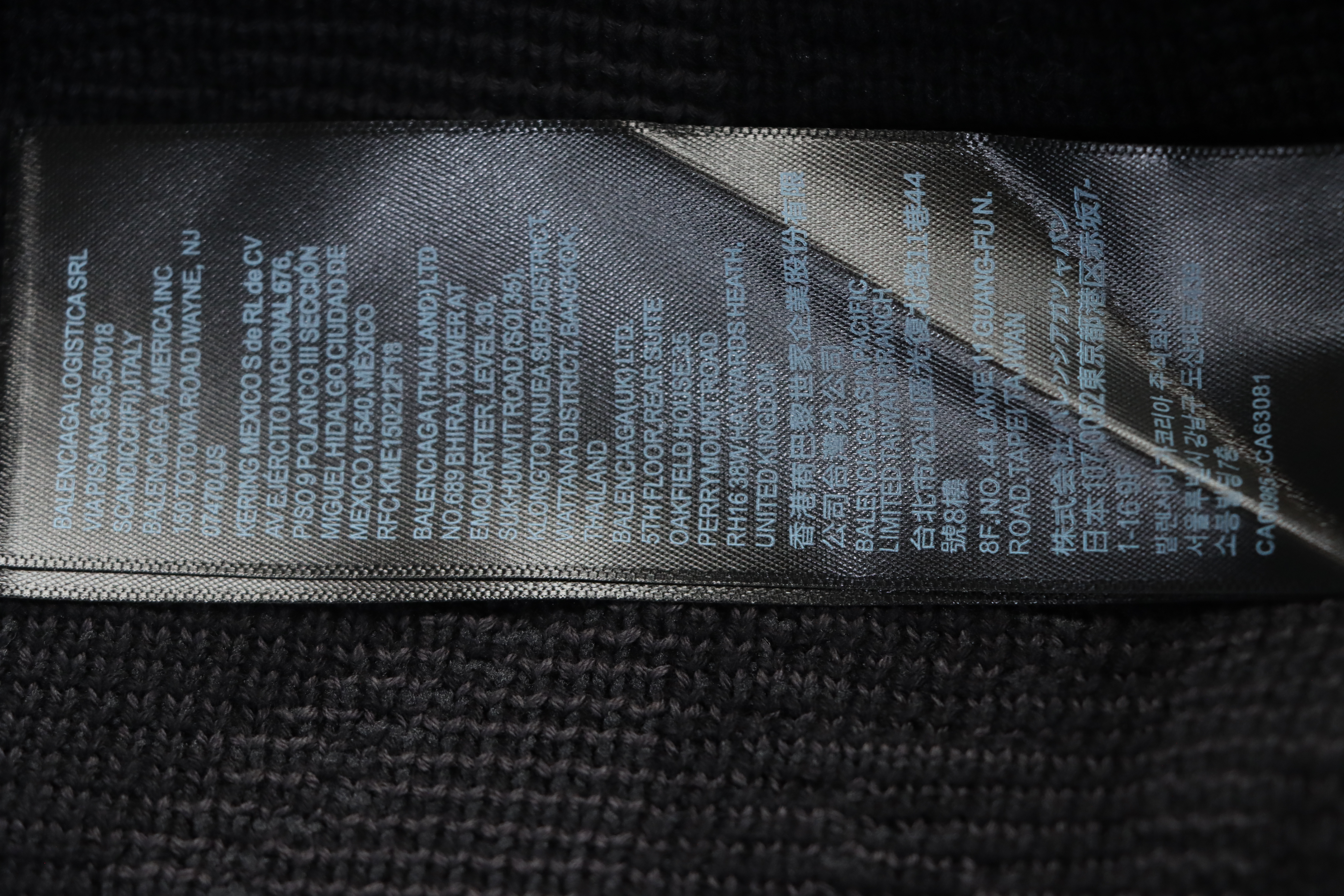 BALENCIAGA 25ss Geometric Crew Neck Knit Sweater