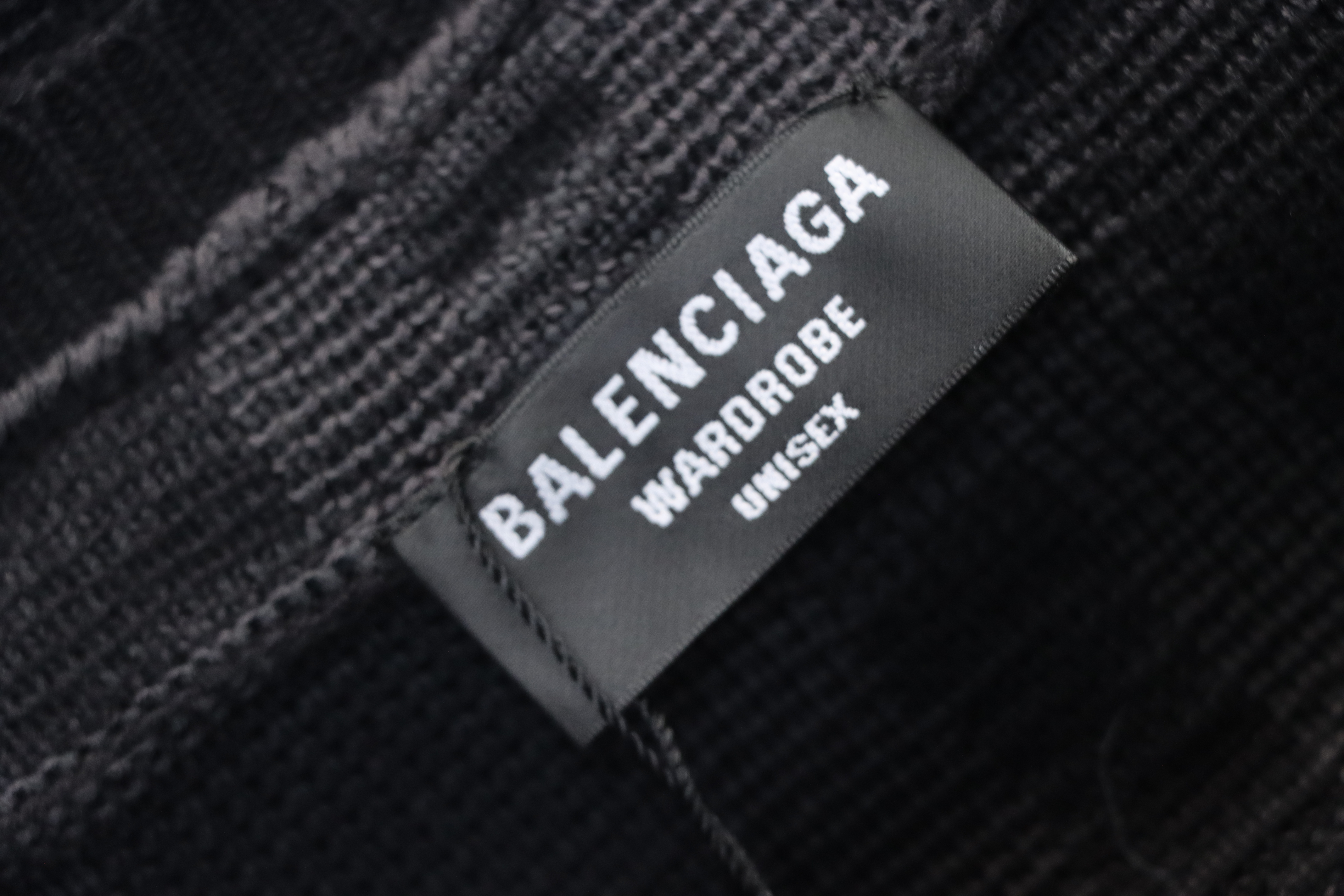 BALENCIAGA 25ss Geometric Crew Neck Knit Sweater