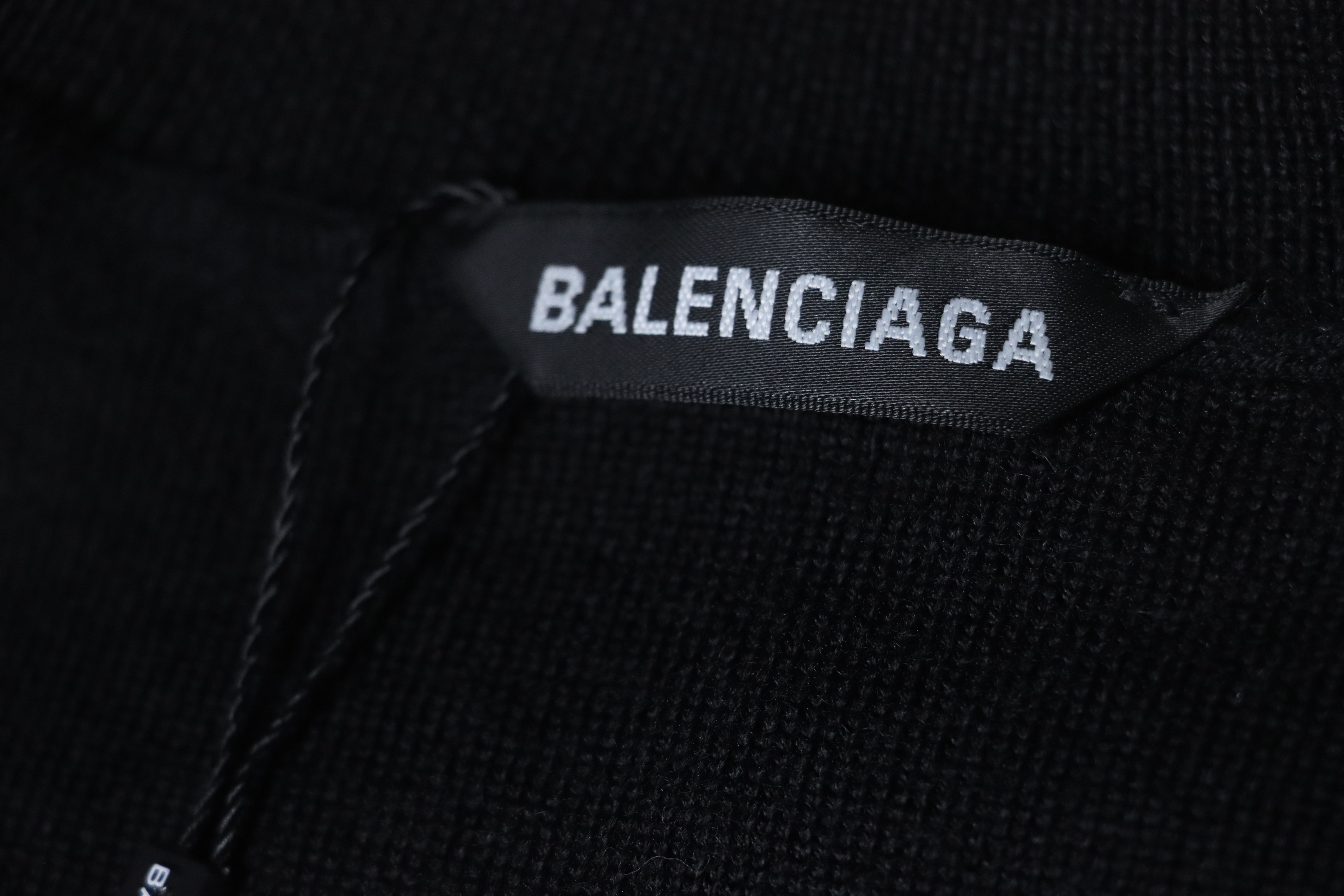 BALENCIAGA 24Fw 3B Embroidered Ski Crew Neck Sweater
