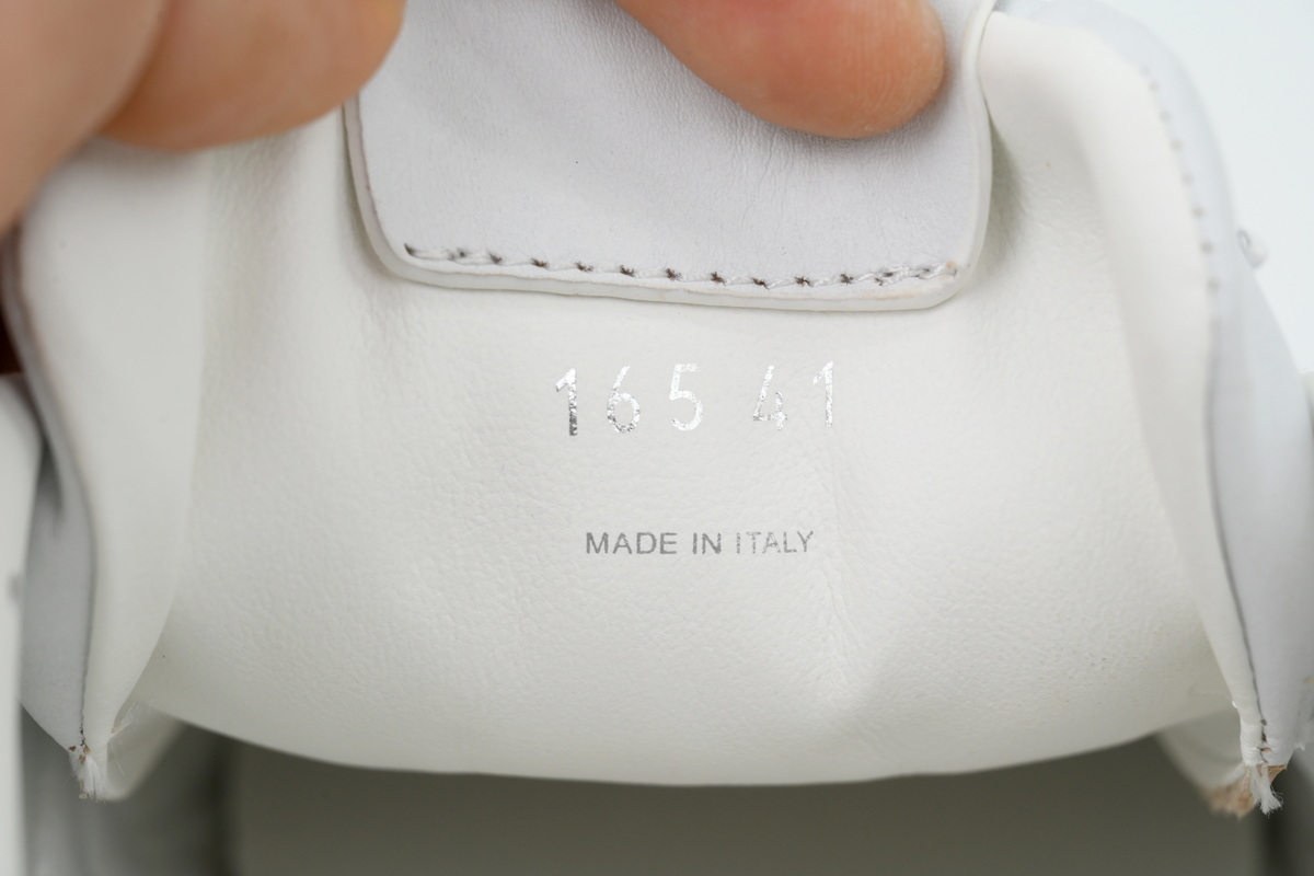 New Balance 530 SL Miu Miu White Gum' 5E165E 3F33 F0009 13 99F D005