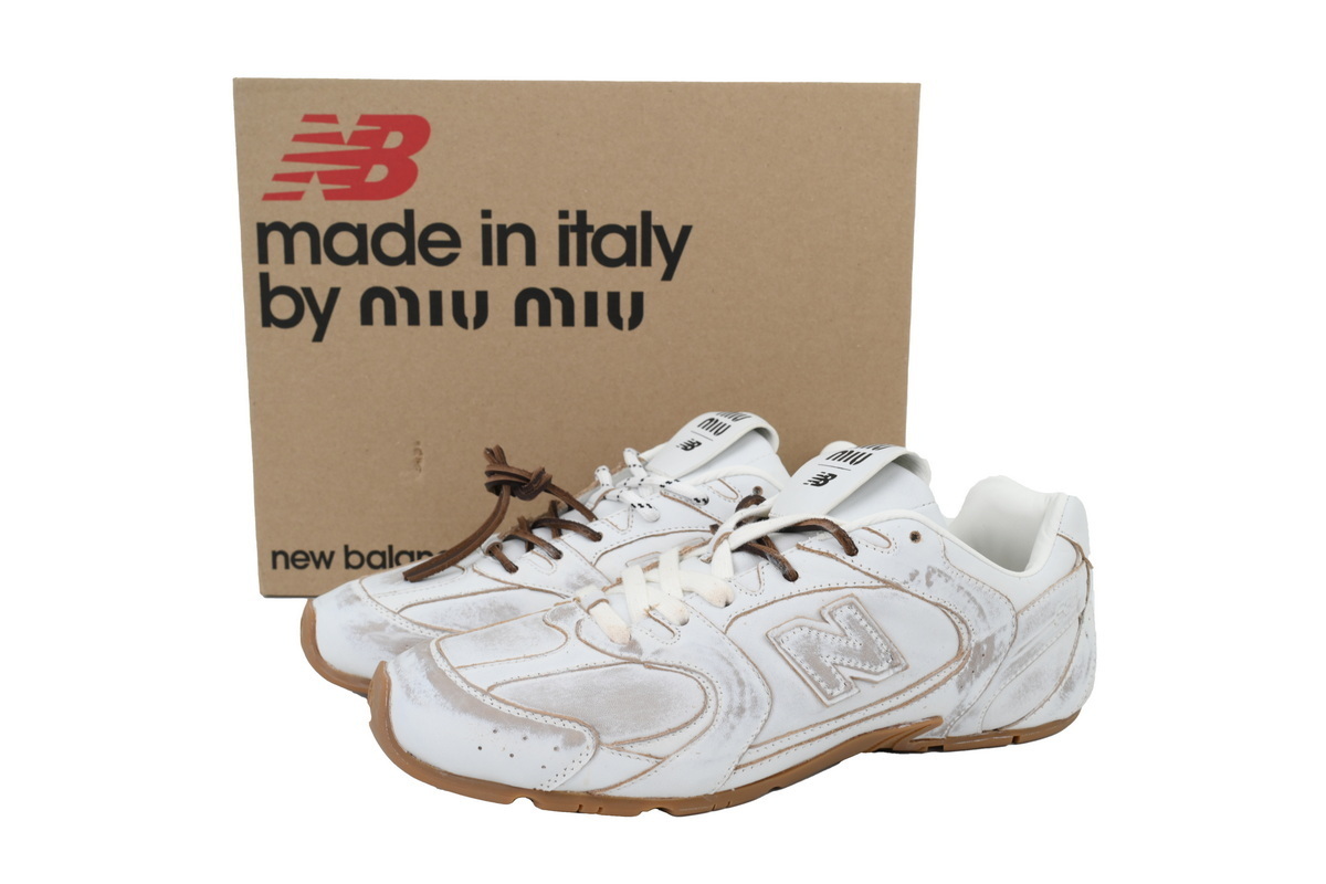 New Balance 530 SL Miu Miu White Gum' 5E165E 3F33 F0009 13 99F D005