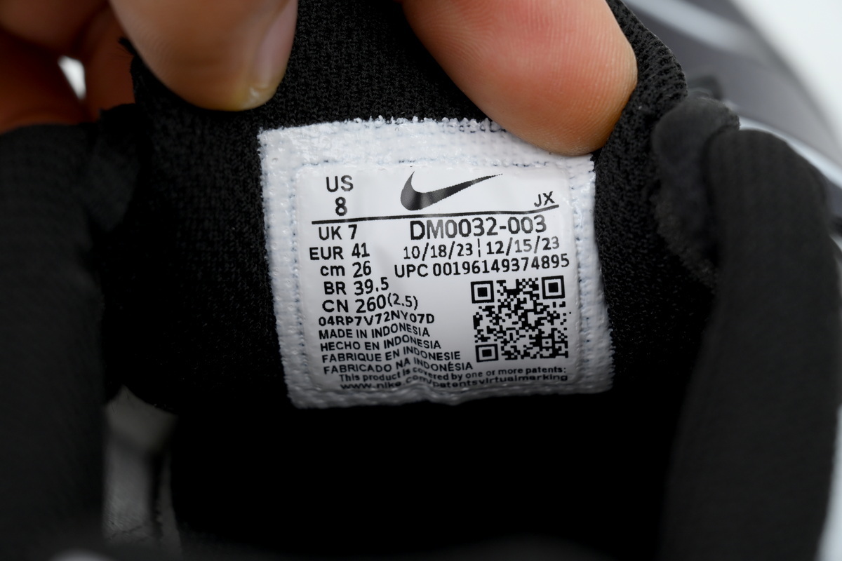 Nike Air Max Plus 'Black Metallic Silver' DM0032-003