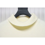 Ami 23Fw Heart Jacquard Turtleneck Sweater White Red