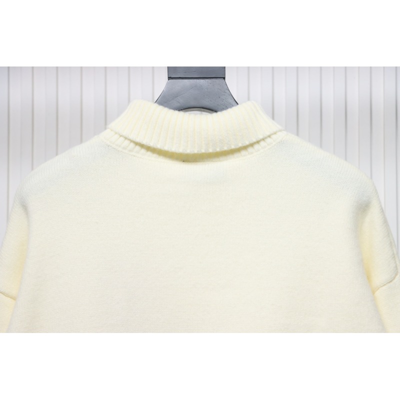 Ami 23Fw Heart Jacquard Turtleneck Sweater White Red