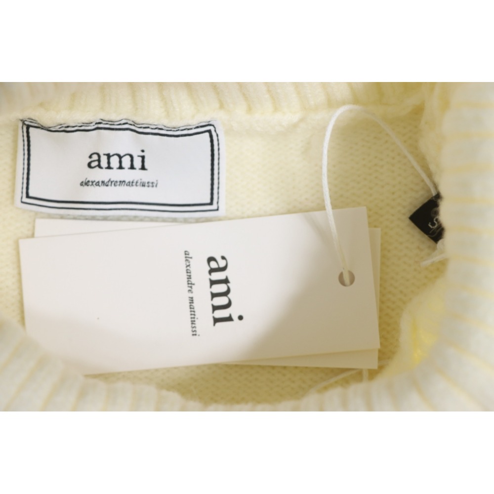 Ami 23Fw Heart Jacquard Turtleneck Sweater White Red