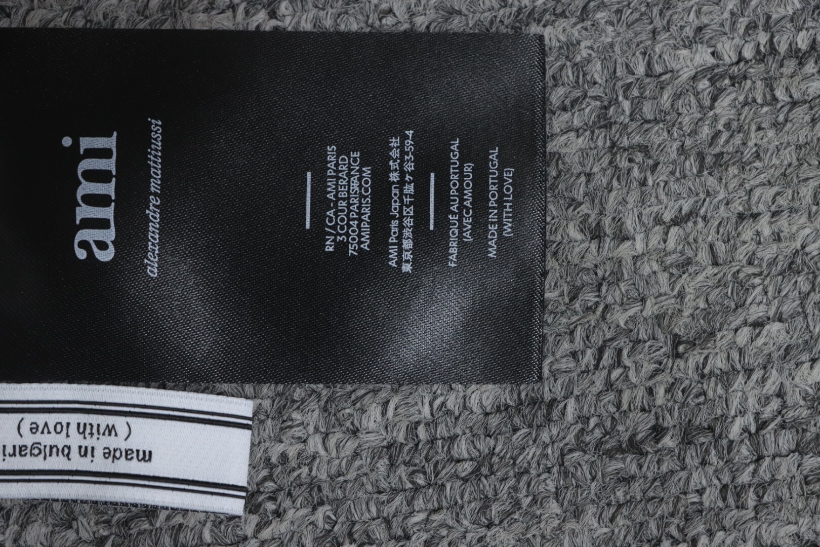 Ami 23Fw Heart Jacquard Turtleneck Sweater White