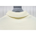 Ami 23Fw Heart Jacquard Turtleneck Sweater White