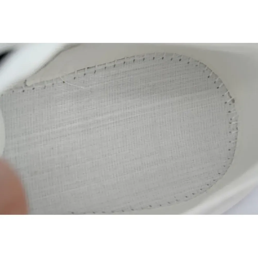 Dior B25 Runner White Oblique Suede 3SN259YTR-H069