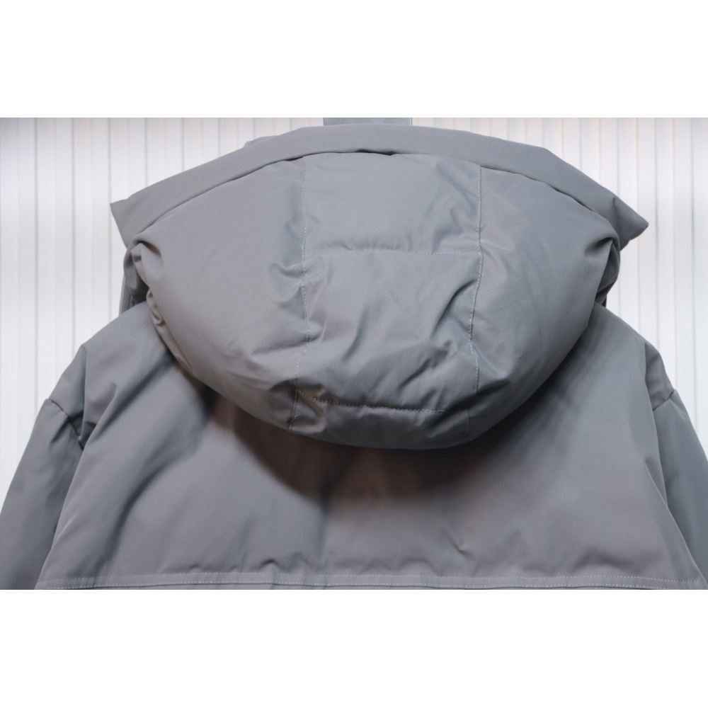 AMI 23FW Heart-Shaped Cropped Down Jacket - Correct Version Grey