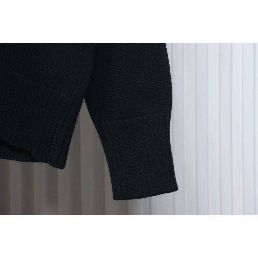 AMI PARIS 21FW Heart Embroidered Cardigan Black