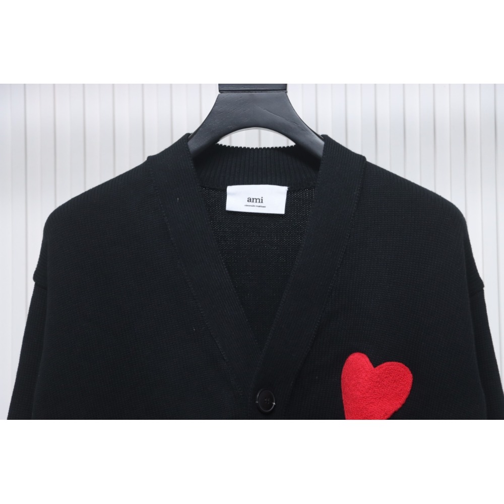 AMI PARIS 21FW Heart Embroidered Cardigan Black