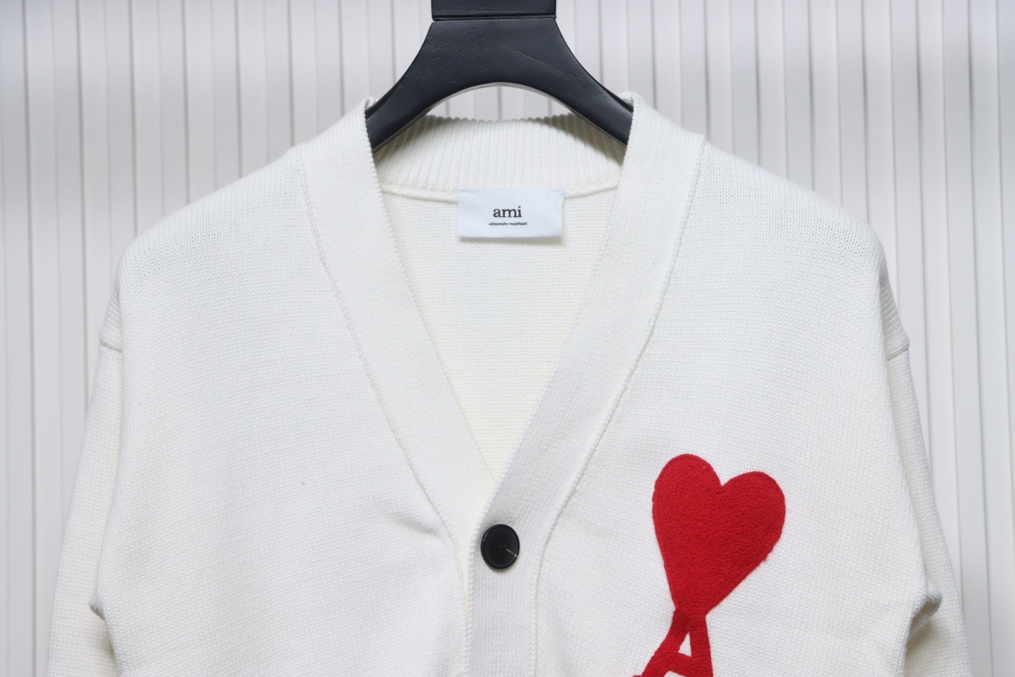 AMI PARIS 21FW Heart Embroidered Cardigan White