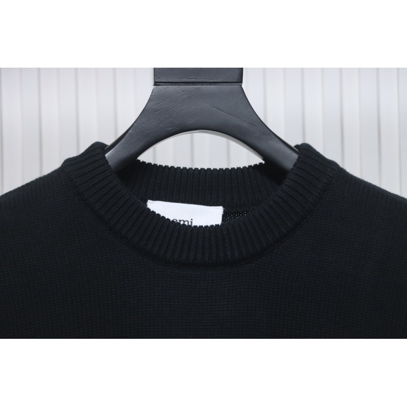 AMI PARIS 21FW Heart Embroidered Crew Neck Sweater Black