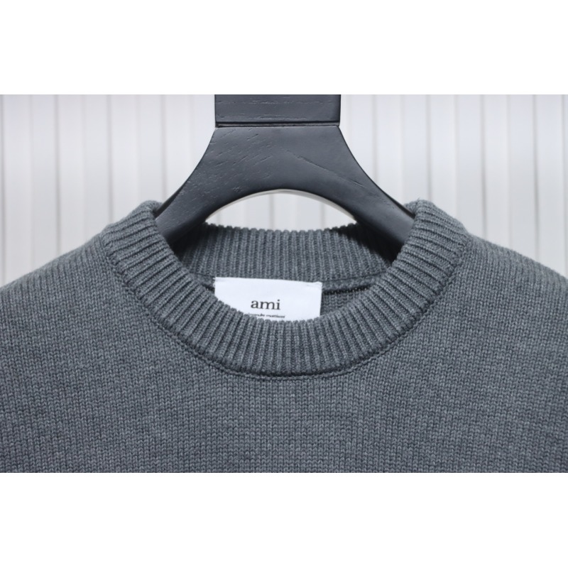 AMI PARIS 21FW Heart Embroidered Crew Neck Sweater Grey