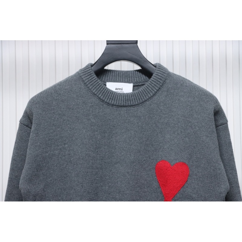 AMI PARIS 21FW Heart Embroidered Crew Neck Sweater Grey