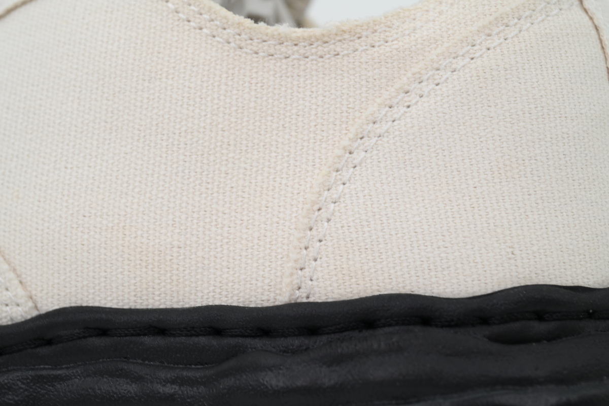 MIHARA YASUHIRO Canvas White Black