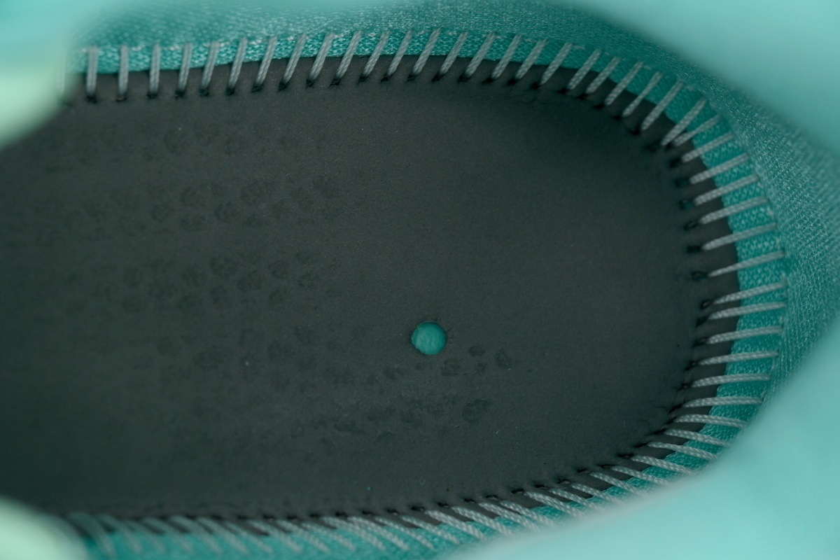 Nike Kobe 6 Protro Jalen Brunson Statue of Liberty IQ5774-300