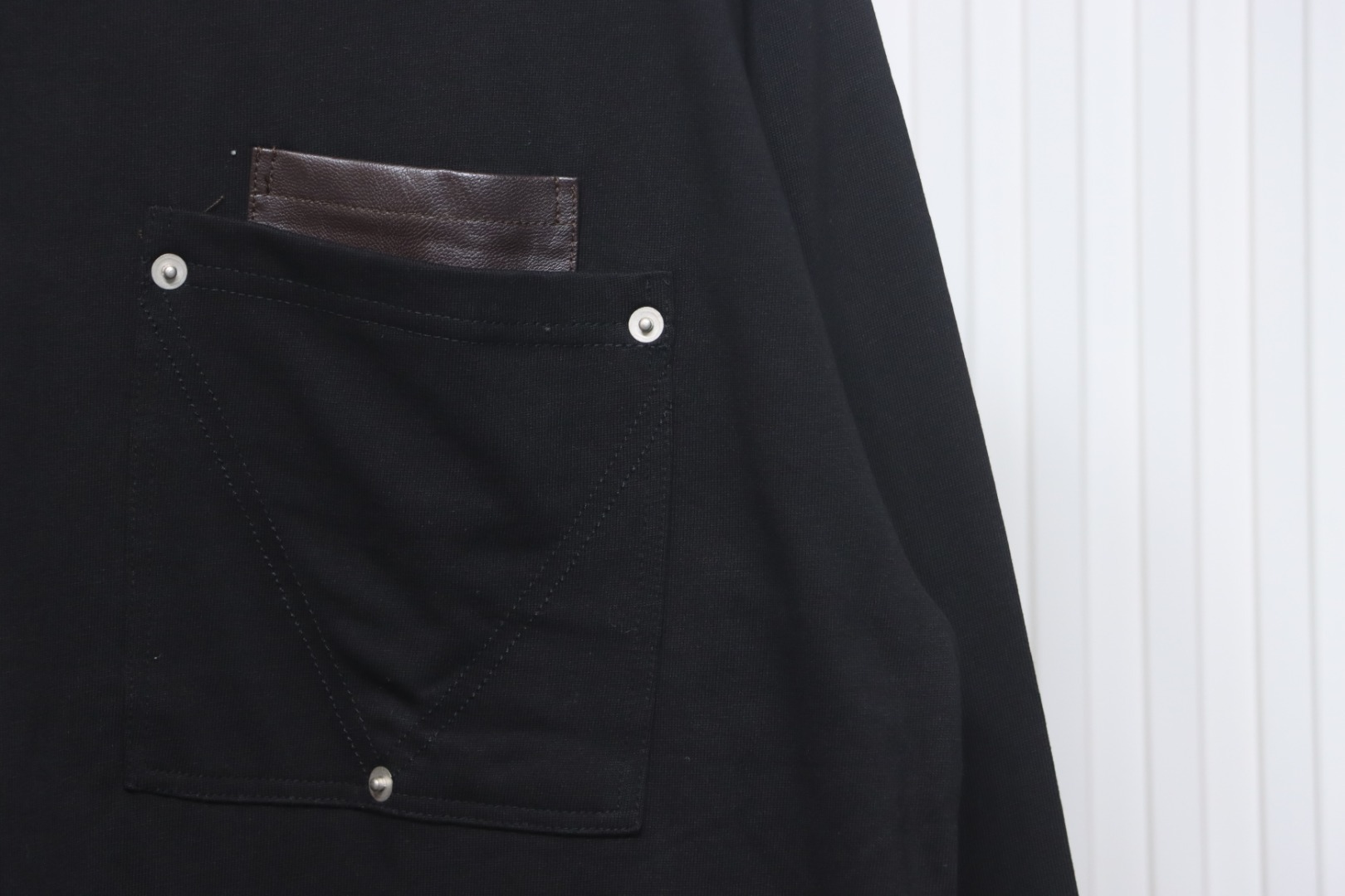 Bottega Veneta 24FW Studded Pocket Loose Long Sleeve Black