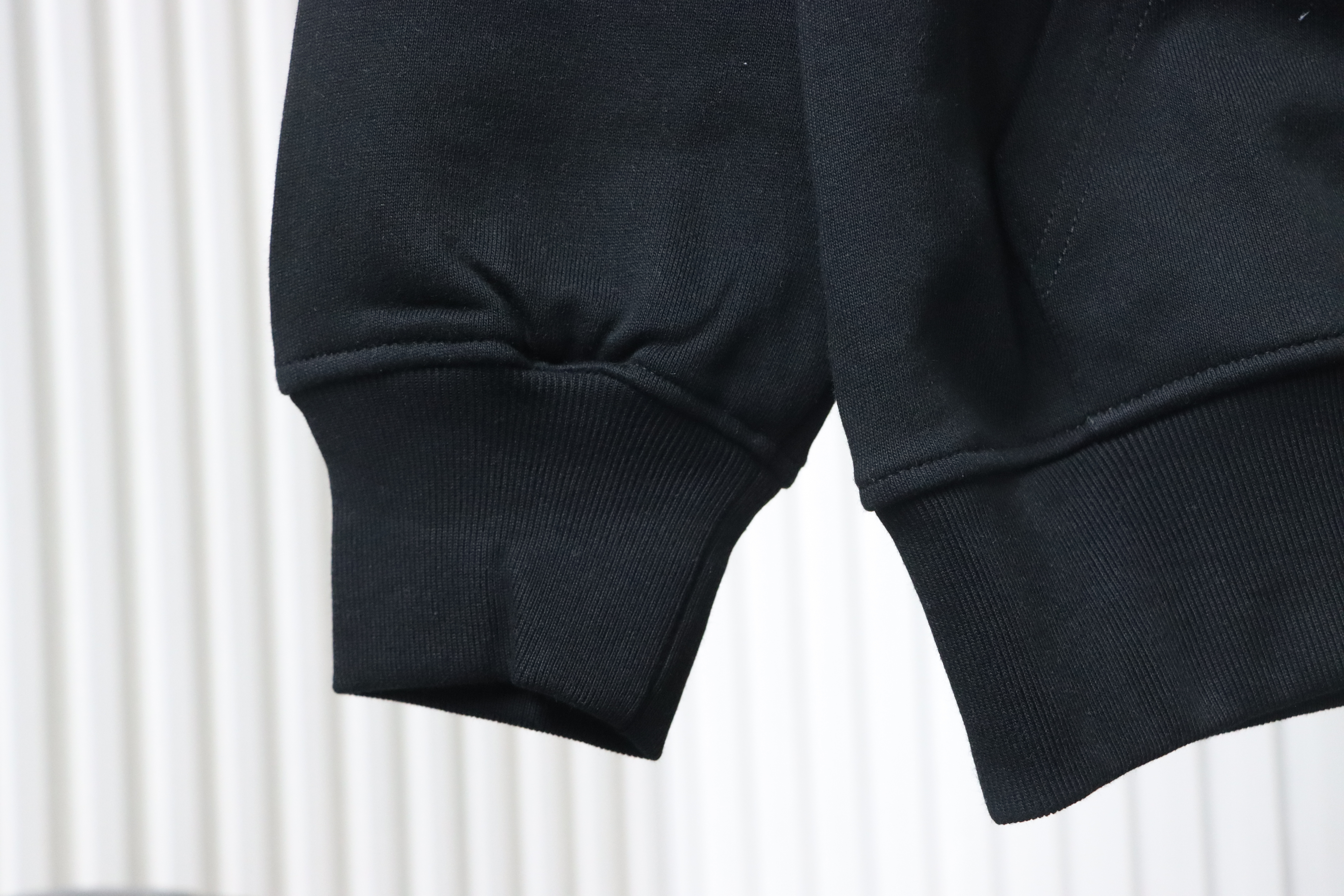 Burberry 25FW Warhorse Check Logo Embroidered Hoodie Black