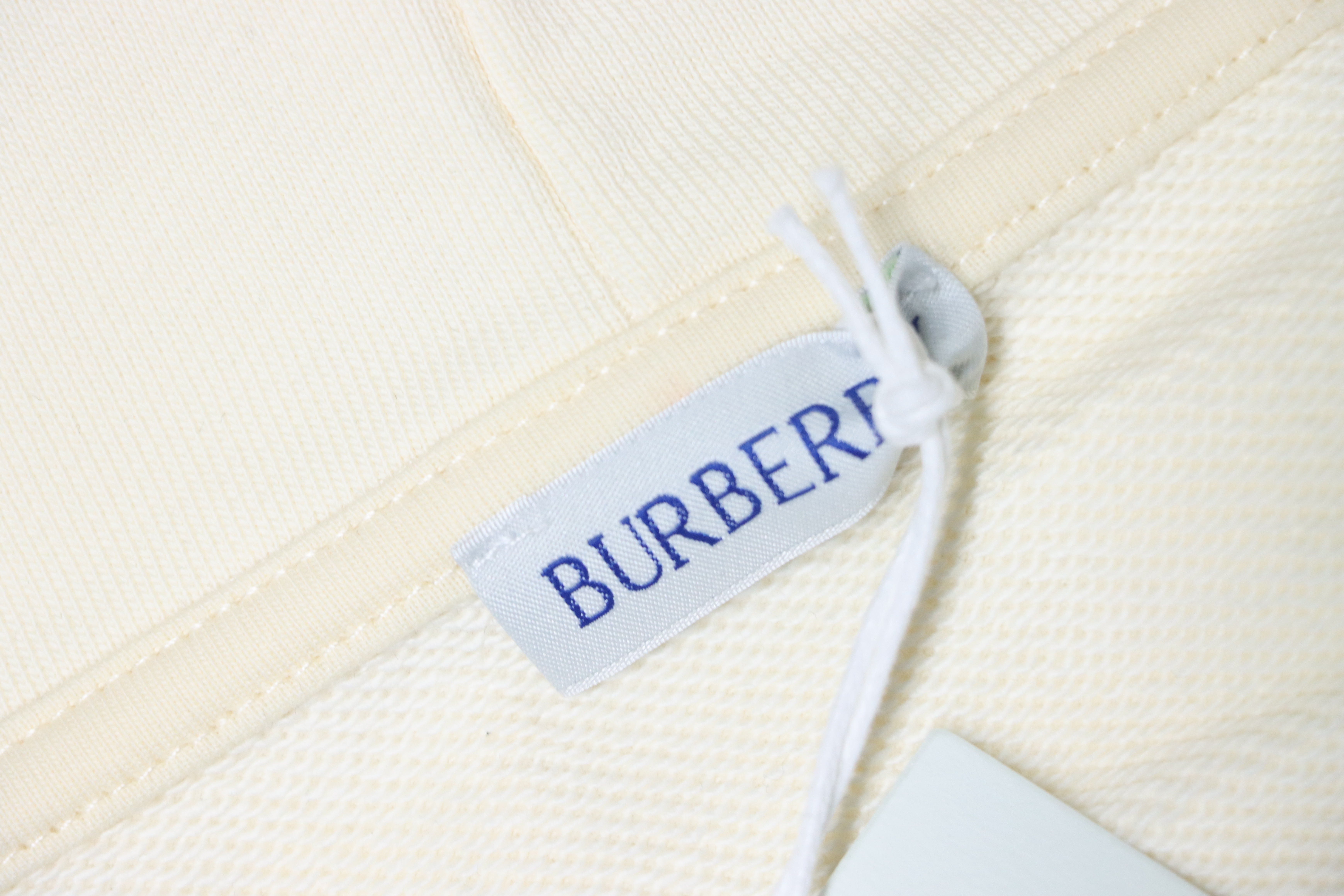 Burberry 25FW Warhorse Check Logo Embroidered Hoodie White