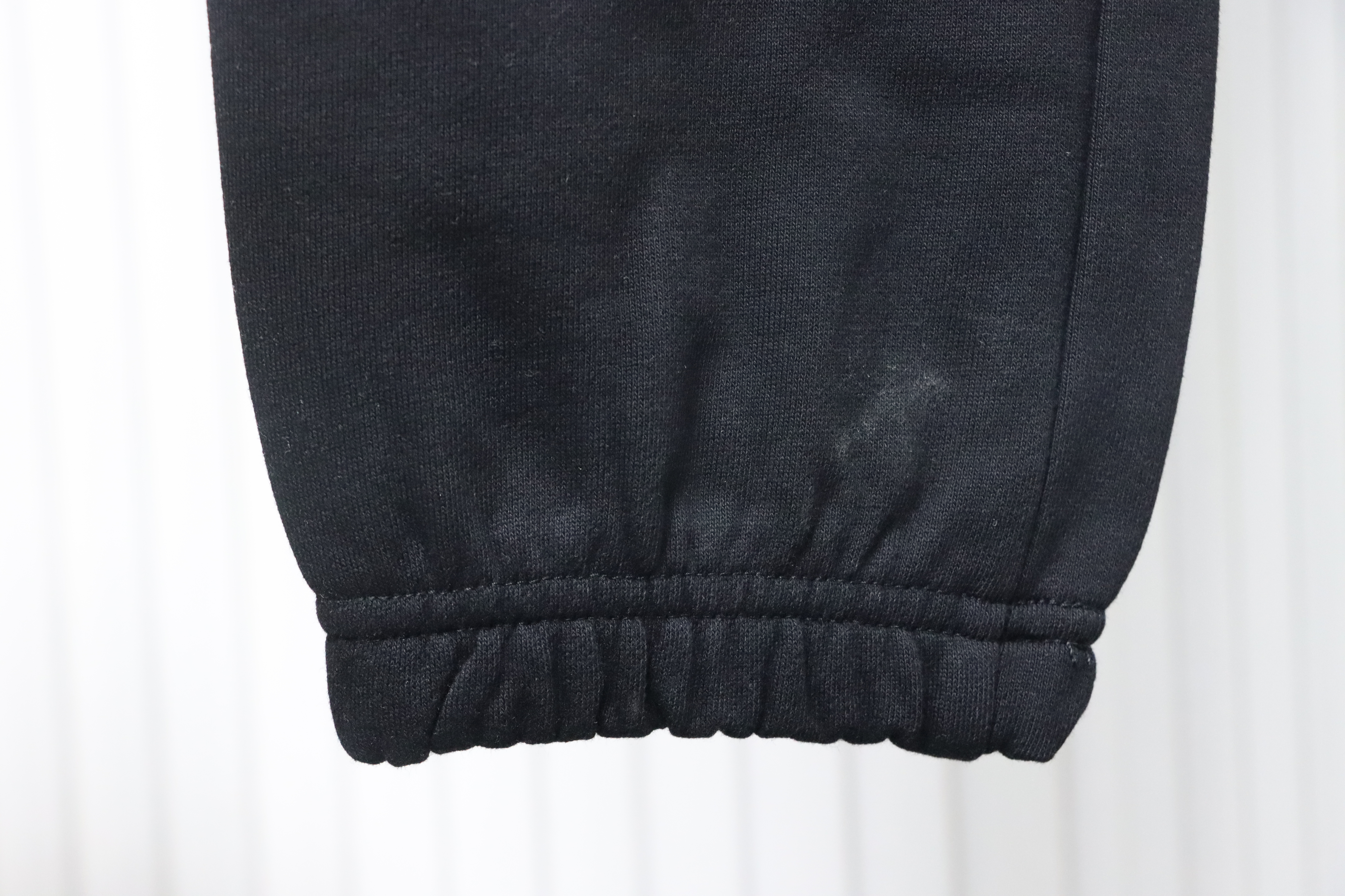 Burberry Warhorse Cross-Stitch Set Casual Pants Black