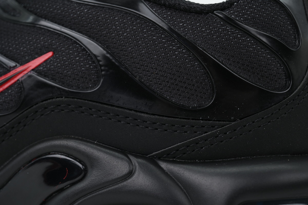 Nike Air Max Plus 'Sith Lightsaber' IM4868-010