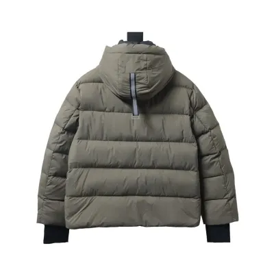 Canada Goose Black Label Down Jacket Green 02