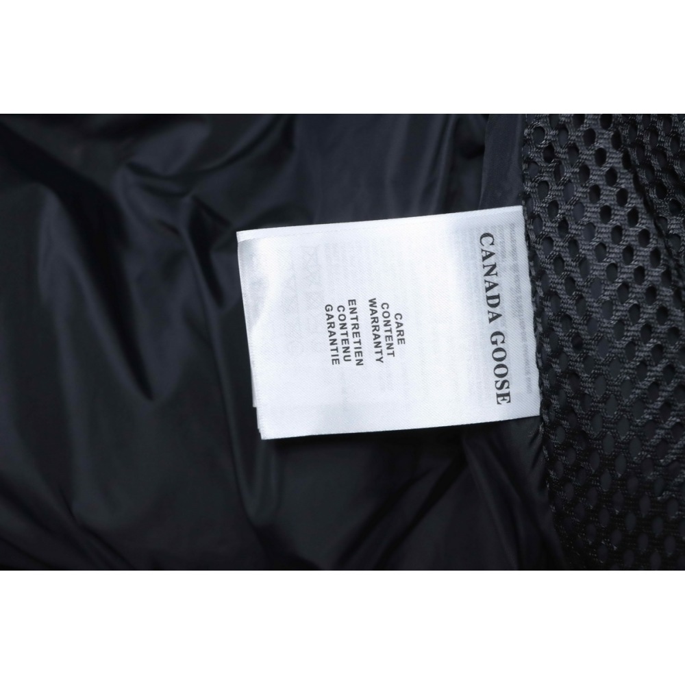 【TOP Version】Canada Goose Chilliwack Bomber Jacket Short Down Jacket PBI Black