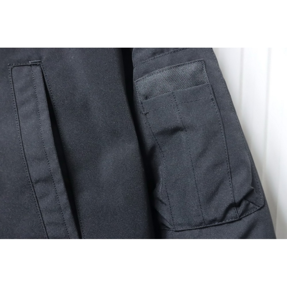 Canada Goose Chilliwack Bomber Jacket Short Down Jacket PBI Dark Blue