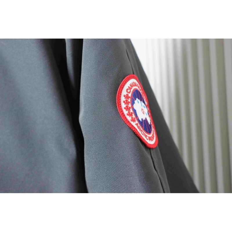 Canada Goose Chilliwack Bomber Jacket Short Down Jacket PBI Gray