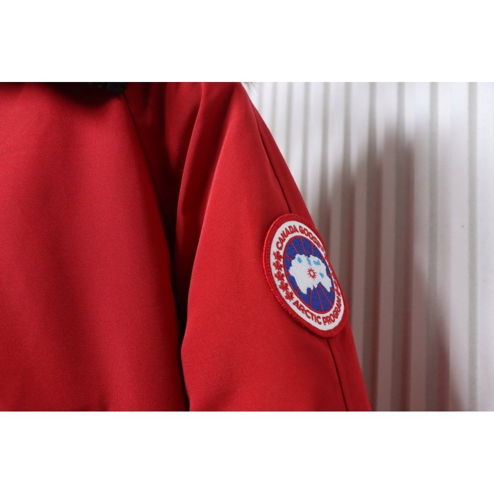 Canada Goose Chilliwack Bomber Jacket Short Down Jacket PBI Red