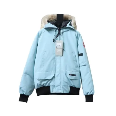 Canada Goose Chilliwack Bomber Jacket Short Down Jacket Sky Blue 01