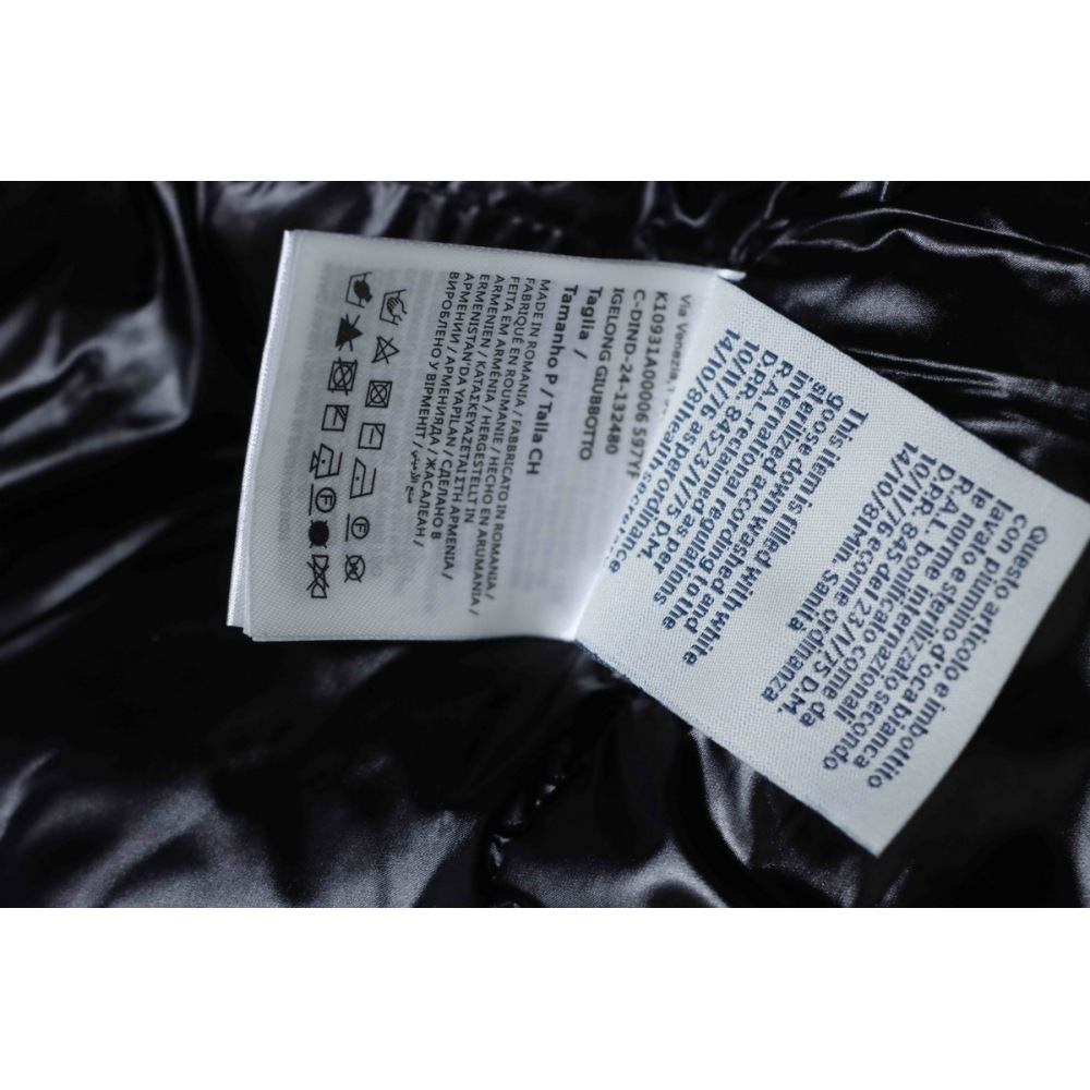 Moncler Black Madeira Hooded Short Down Jacket