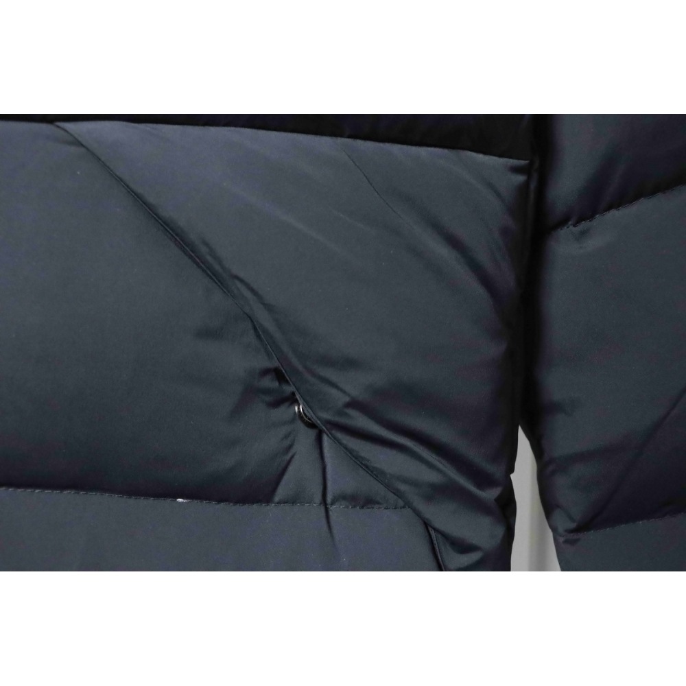Moncler Black Madeira Hooded Short Down Jacket