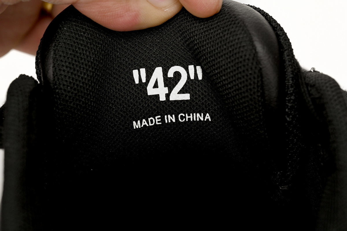 PK God Batch OFF-WHITE Out Of Office Black And White Pandas OWIA259F 21LEA001 0107